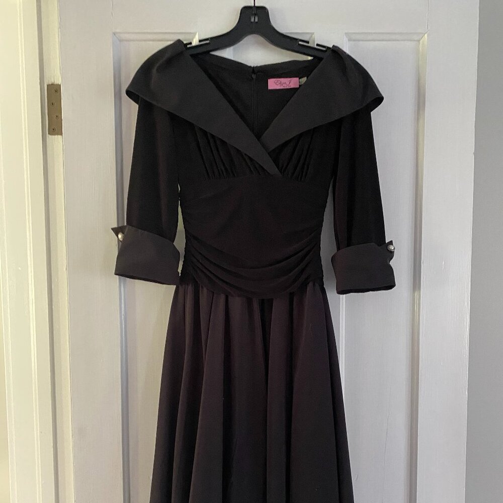 Retro-Style Black (formal) Dress